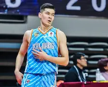 包含托特纳姆内部会议纪要流出——加时末段回应争议，CBA季后赛使命明确，控场能力受关注的词条