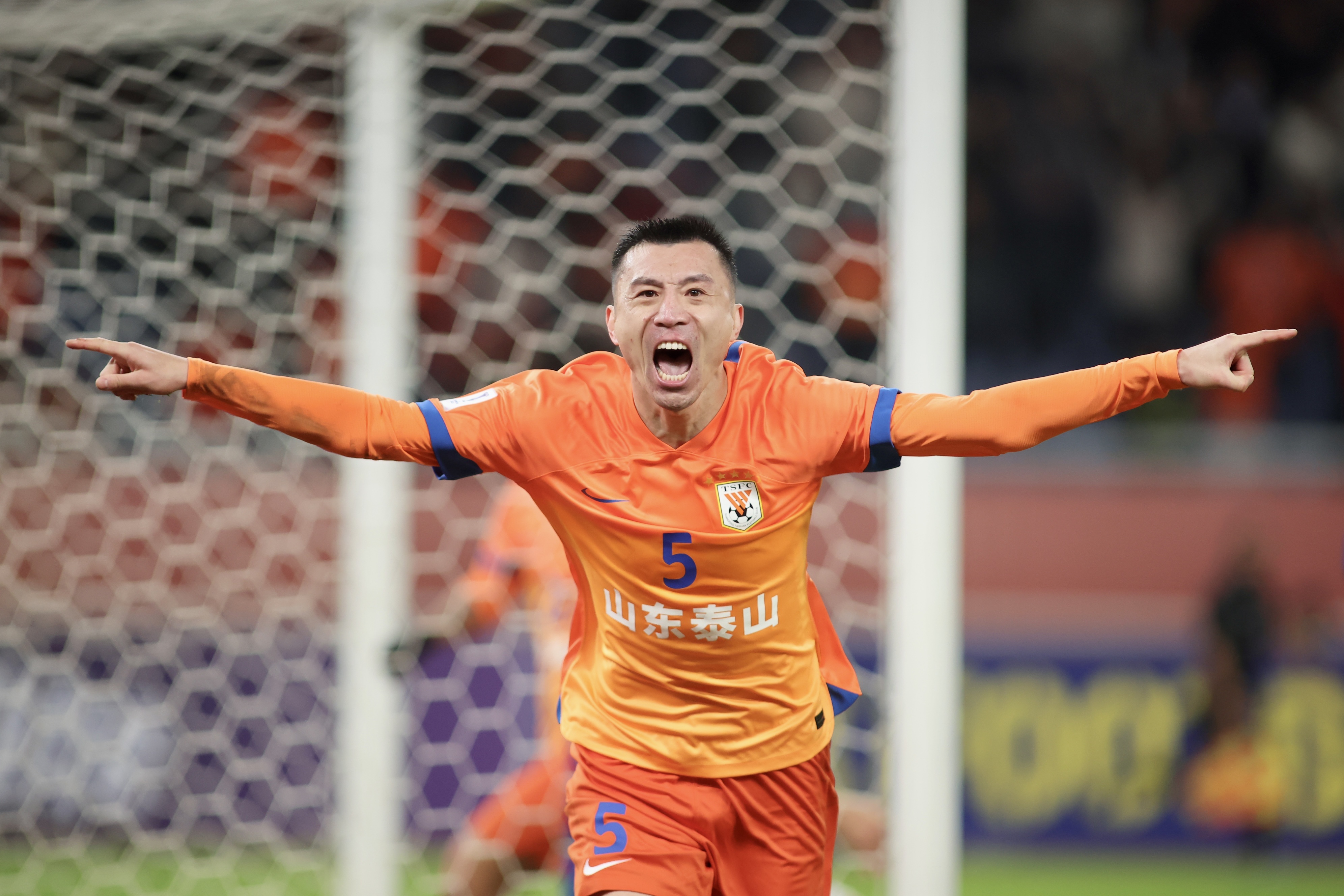 关于欧联赛前再迎强敌,山东泰山单刀错失,主帅态度:球迷炸锅,年轻球员得到机会的信息 关于欧联赛前再迎强敌,山东泰山单刀错失,主帅态度:球迷炸锅,年轻球员得到机会的信息