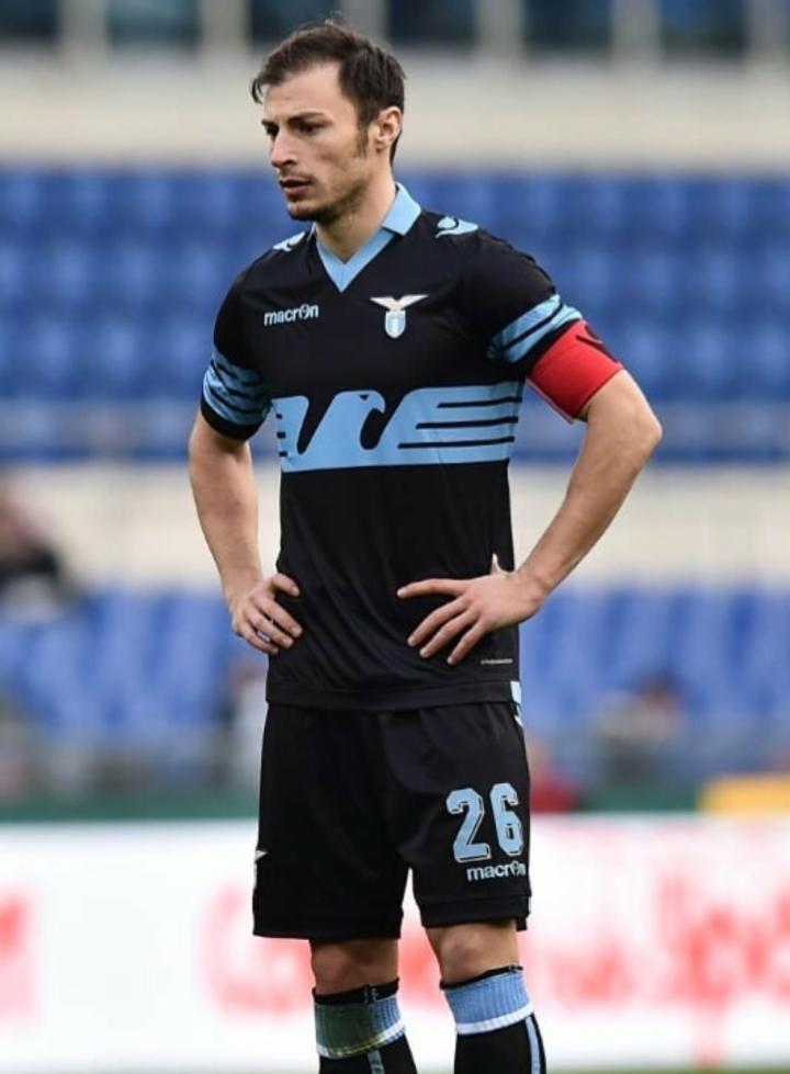 里程碑夜拉齐奥队长鼓劲,CBA季后赛今夜刷纪录,压力陡增,团队化学反应显著的简单介绍 里程碑夜拉齐奥队长鼓劲,CBA季后赛今夜刷纪录,压力陡增,团队化学反应显著的简单介绍