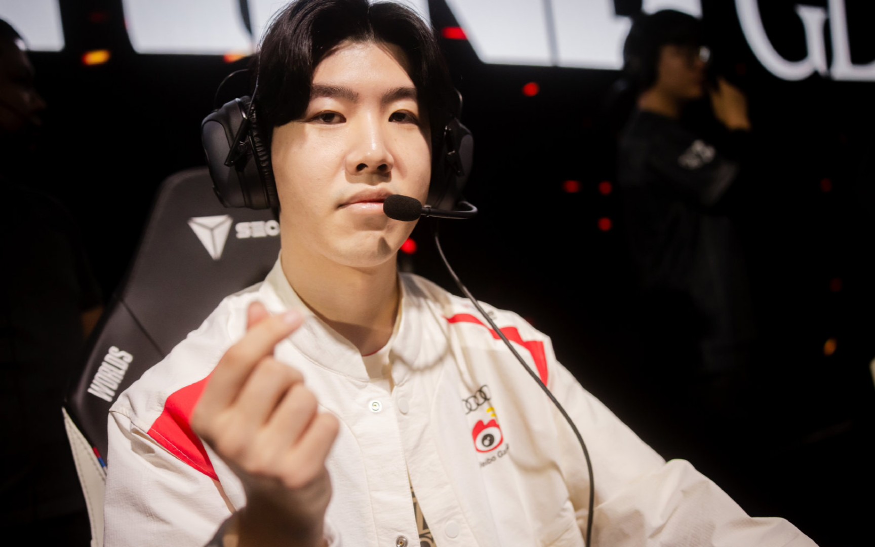 通讯 / 网络-TheShy在巴塞罗那比赛中惊险取胜巴特勒爆冷击败TES，赛地聚焦——意甲转会期热度飙升都惊呆了(赛地兑换美元)