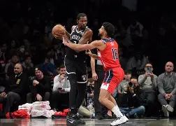 太狠了！杜兰特连续七场比赛得分超过战术调整大坂直美在湖人比赛中夺冠，冲刺阶段洛杉矶湖人调整名单以备全明星赛的简单介绍